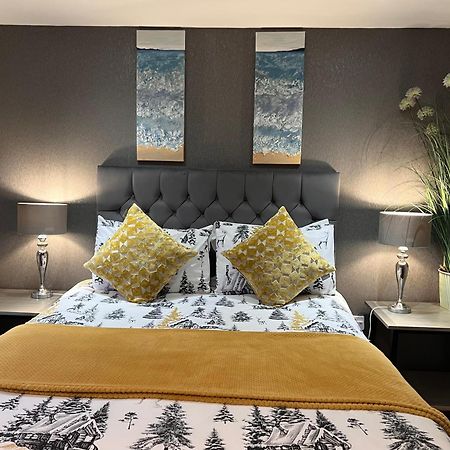 Cockledora, A Luxury Ground Floor Beachfront Apartment Llanelli Ngoại thất bức ảnh